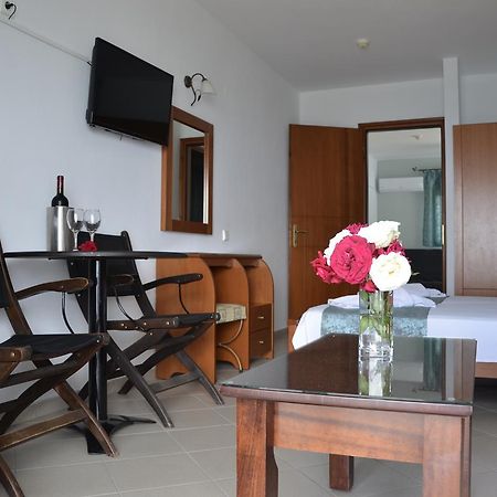 Kiwi Apartments Nea Fokea Luaran gambar