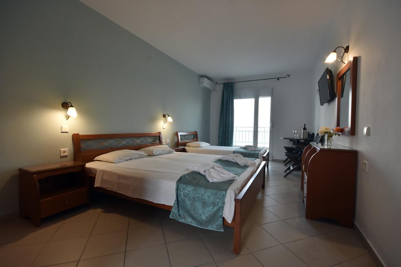 Kiwi Apartments Nea Fokea Luaran gambar